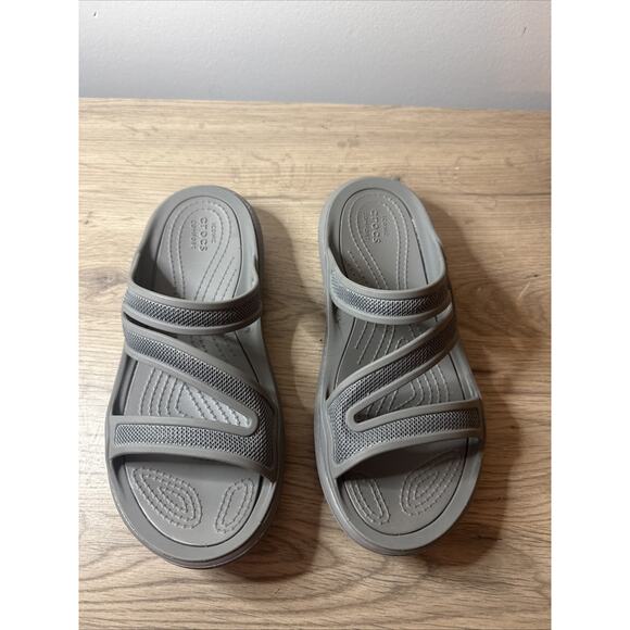 Crocs Kadee II Lightweight Z-Strap Sandals Women's gray Slip-On Comfort - 7 - Picture 1 of 6